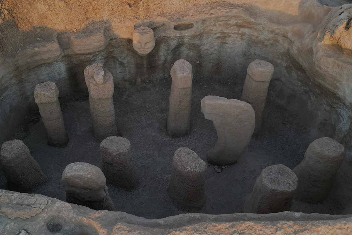 Carved pillars and human heads at Karahantepe near Şanlıurfa